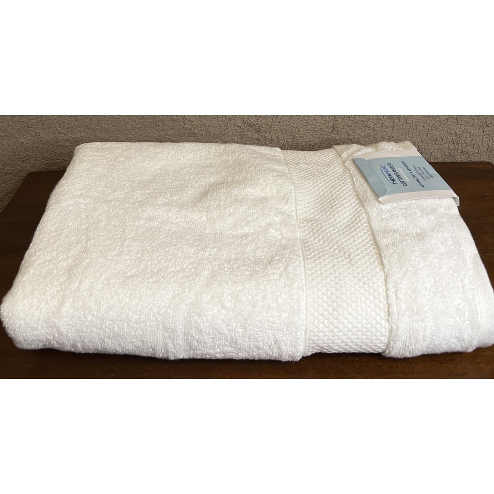 Therapedic Cotton Bamboo White Bath Towel Super Soft 30 in x 56 In